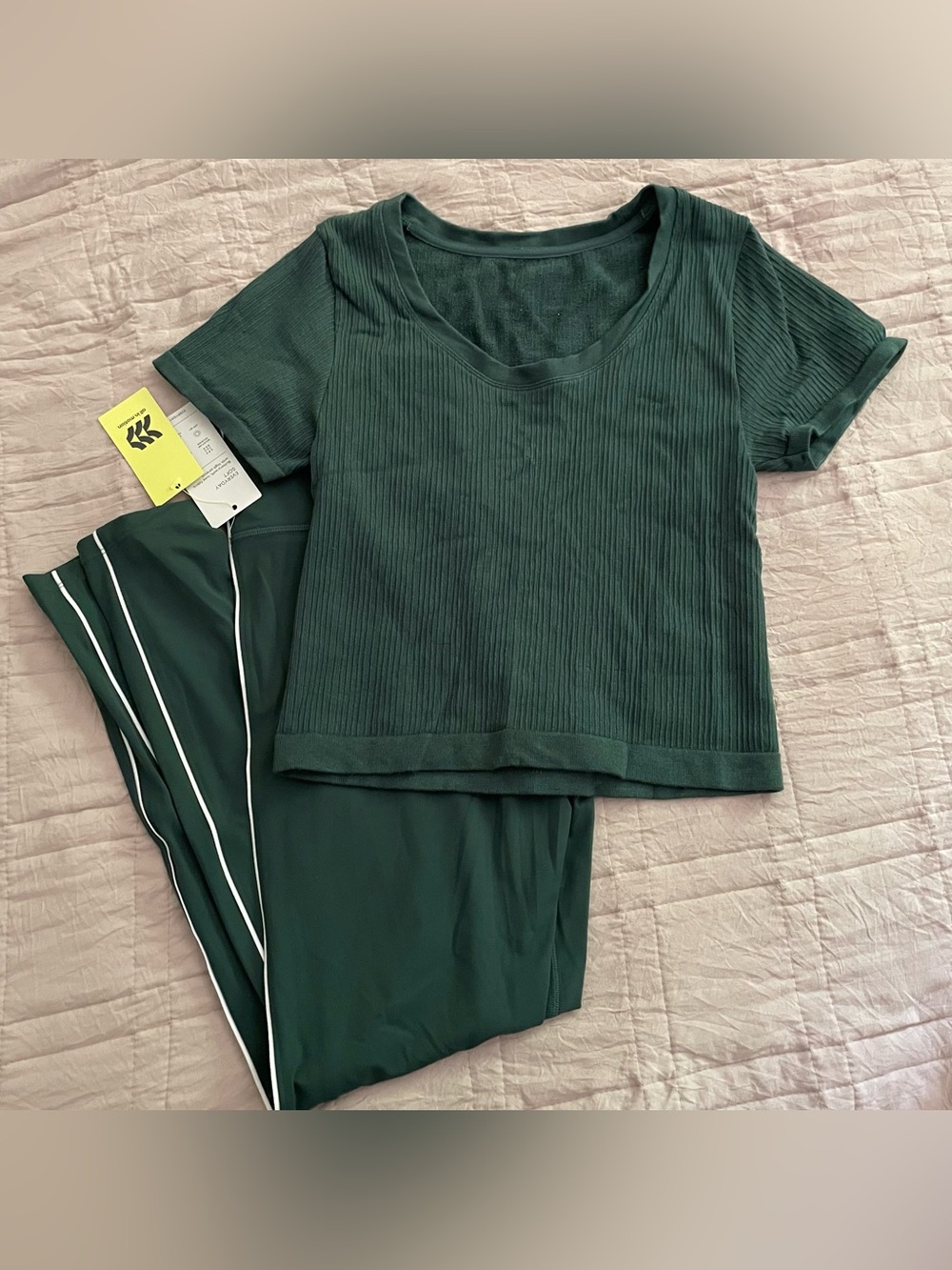BUNDLE gym set seamless rib cropped short sleeve shirt & 7/8 buttery leggings